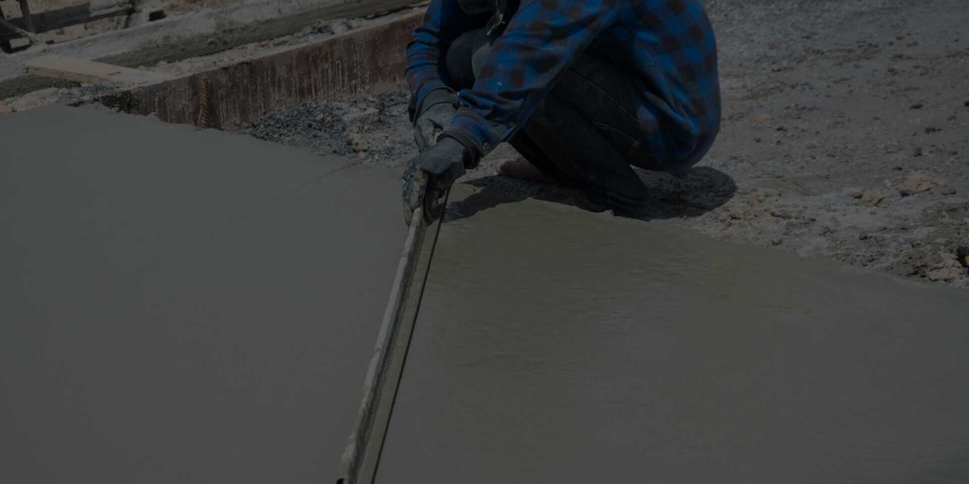 main-photo-black-60-multiply-layer_1920x1080px szálerősítésű beton